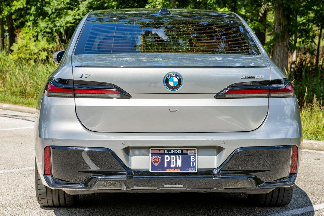 2023 BMW G70 7 Series - Image 5 of 31