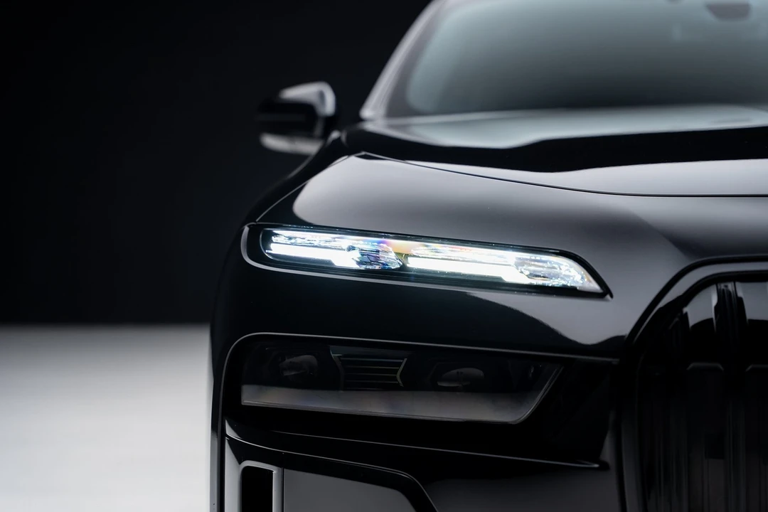 2023 BMW G70 7 Series - Image 9 of 12