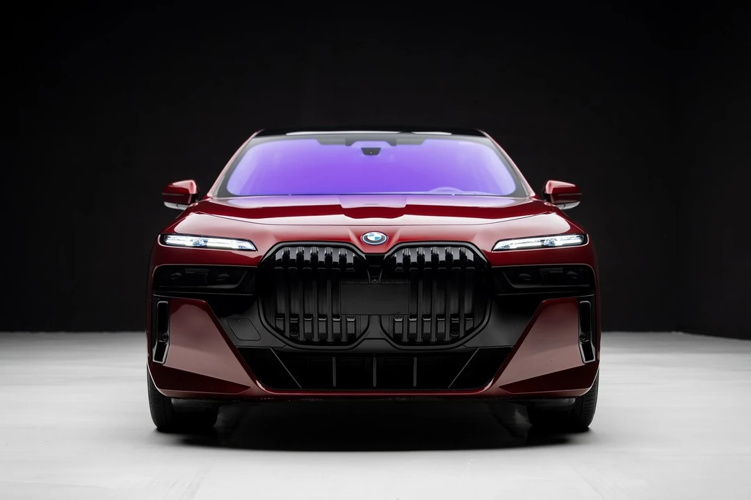 2023 BMW G70 7 Series - Image 8 of 21