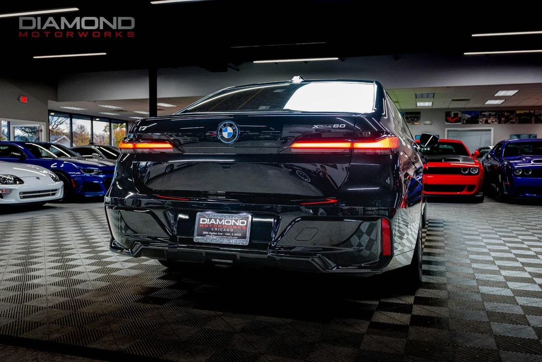 2023 BMW G70 7 Series - Image 7 of 12