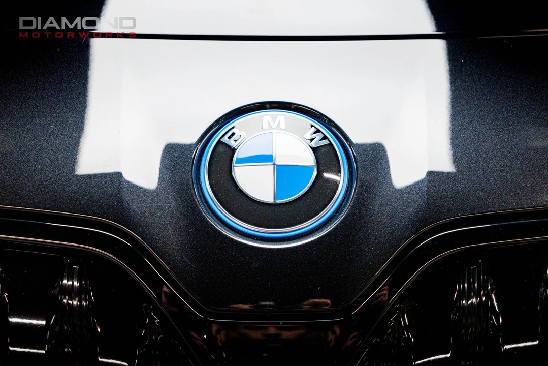 2023 BMW G70 7 Series - Image 5 of 12
