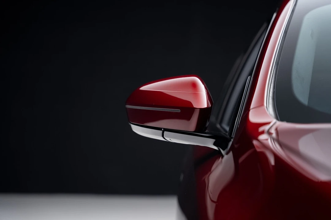 2023 BMW G70 7 Series - Image 14 of 21