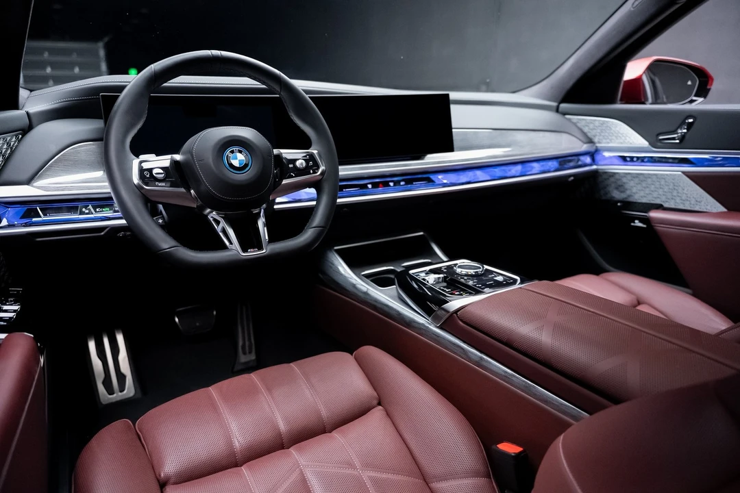 2023 BMW G70 7 Series - Image 2 of 12