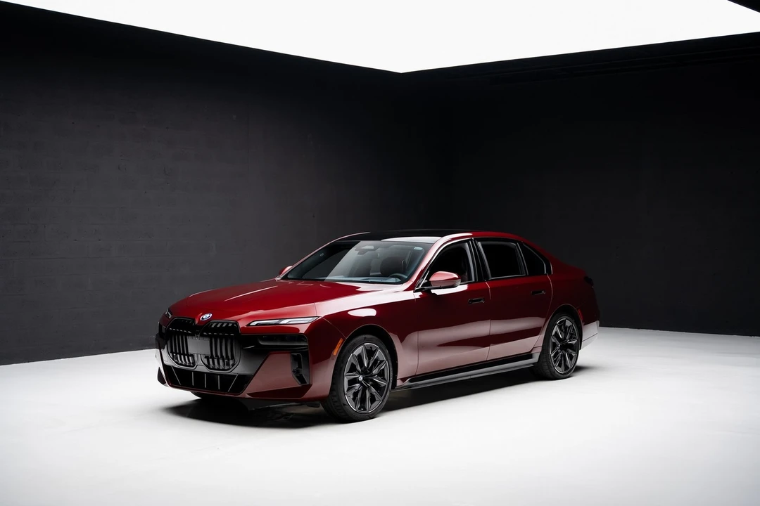 2023 BMW G70 7 Series - Image 4 of 12