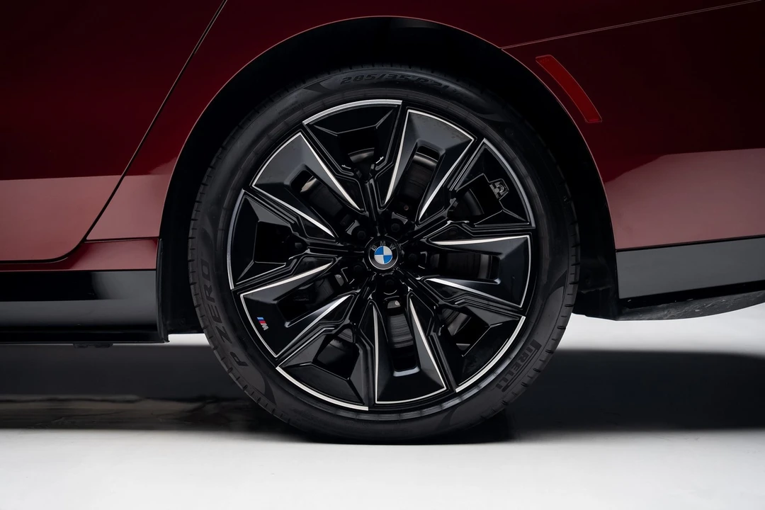2023 BMW G70 7 Series - Image 21 of 21