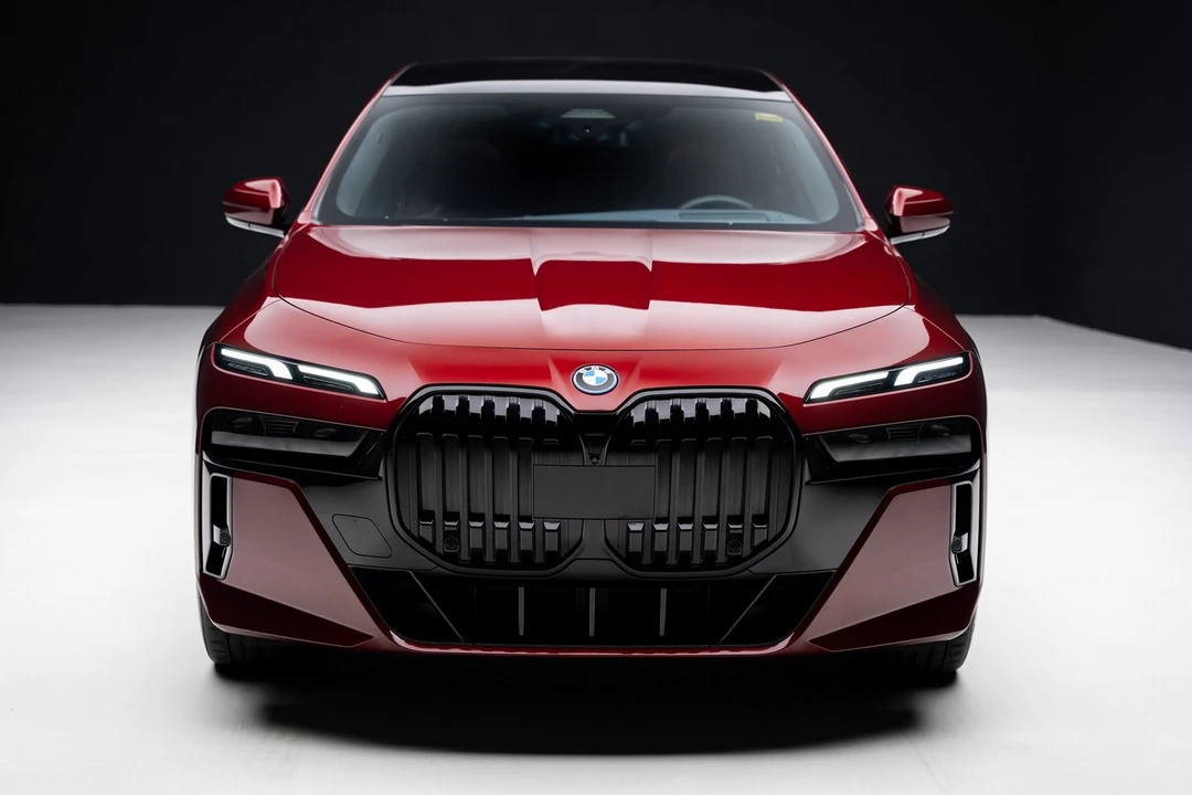 2023 BMW G70 7 Series - Image 7 of 12