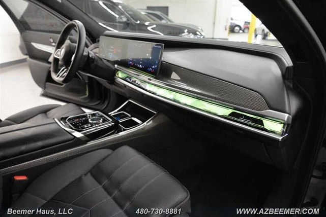 2023 BMW G70 7 Series - Image 18 of 20