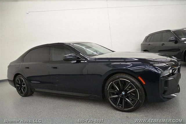 2023 BMW G70 7 Series - Image 7 of 20