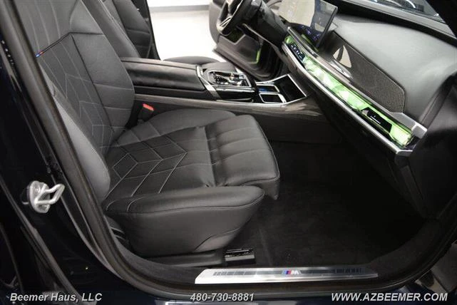 2023 BMW G70 7 Series - Image 17 of 20