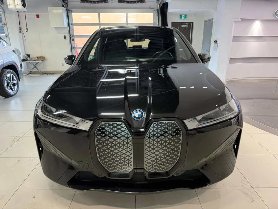2023 BMW I20 iX - Image 2 of 16