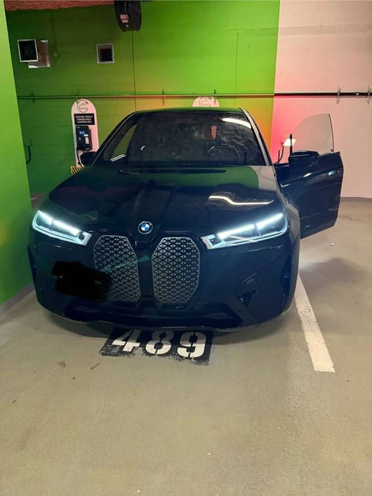 2023 BMW I20 iX M60 - Image 2 of 4