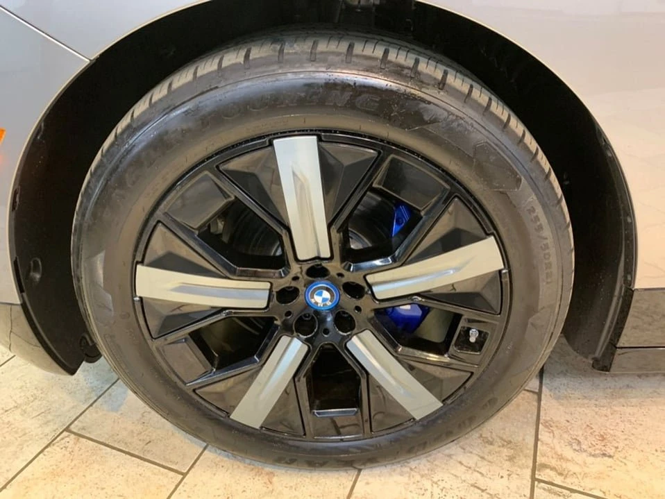 2023 BMW I20 iX M60 - Image 13 of 20