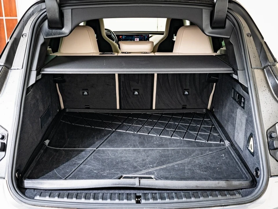 2023 BMW I20 iX M60 - Image 19 of 21