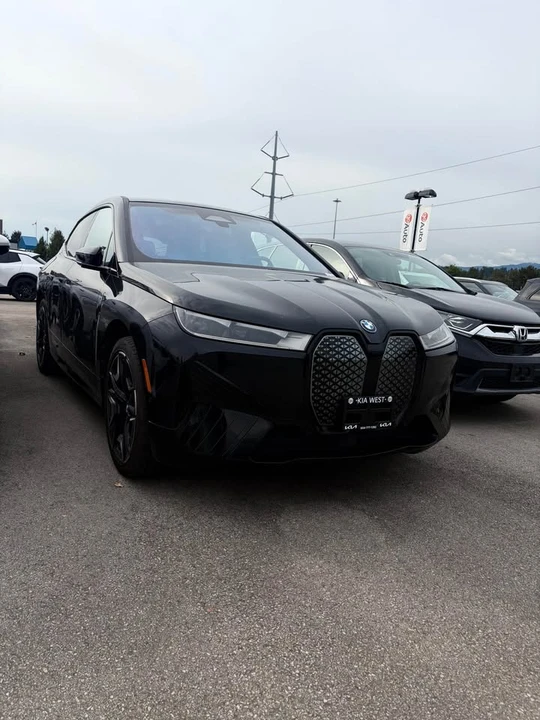 2023 BMW I20 iX - Image 2 of 4