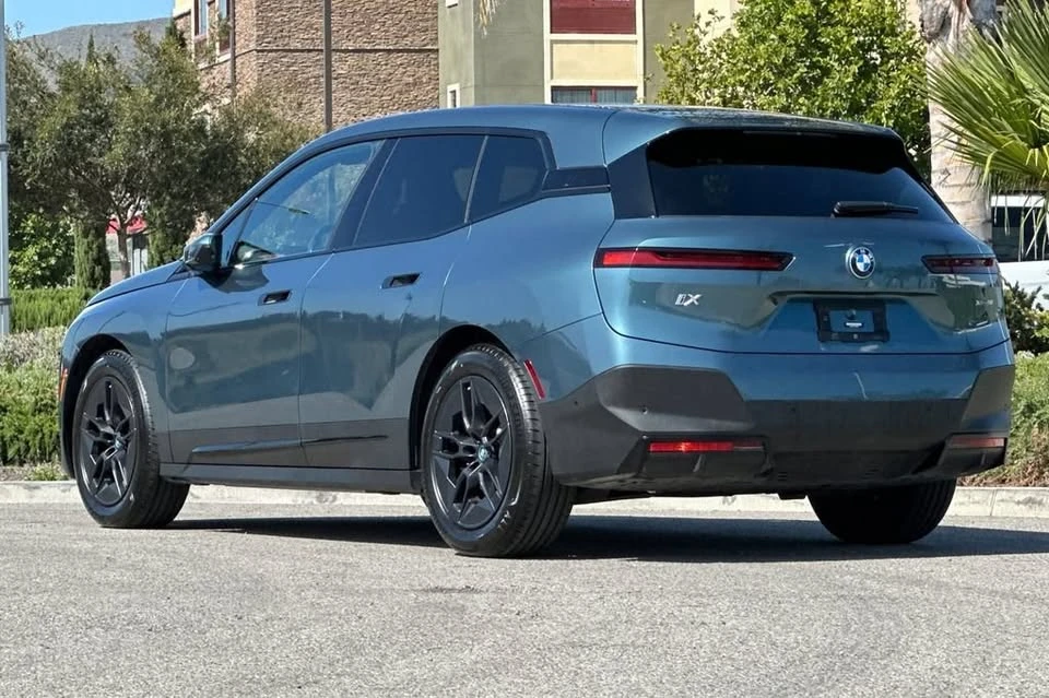 2023 BMW I20 iX - Image 8 of 19