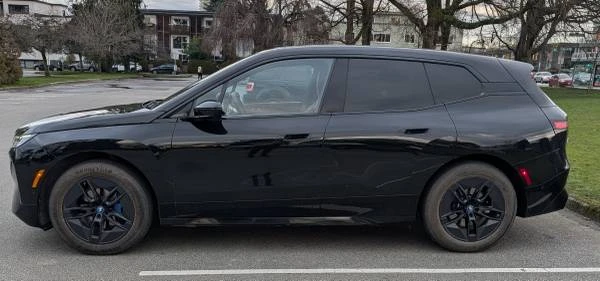 2023 BMW I20 iX - Image 3 of 18