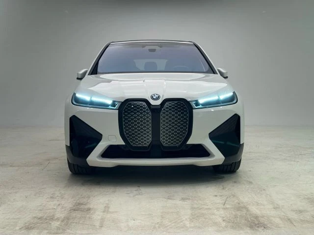 2023 BMW I20 iX - Image 4 of 21