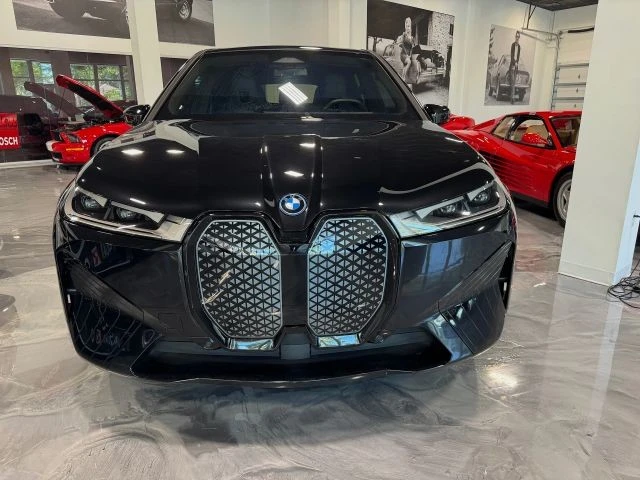 2023 BMW I20 iX - Image 8 of 17