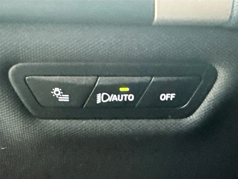 2023 BMW I20 iX - Image 10 of 21