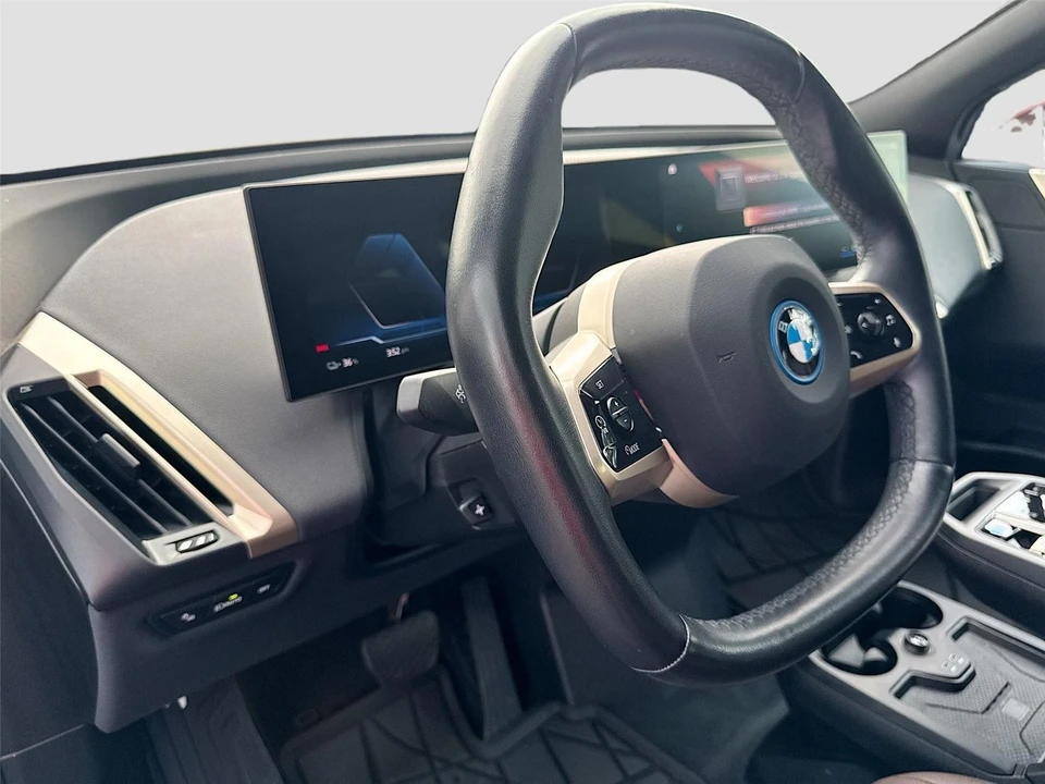 2023 BMW I20 iX - Image 9 of 21