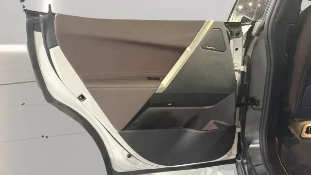2023 BMW I20 iX - Image 13 of 18