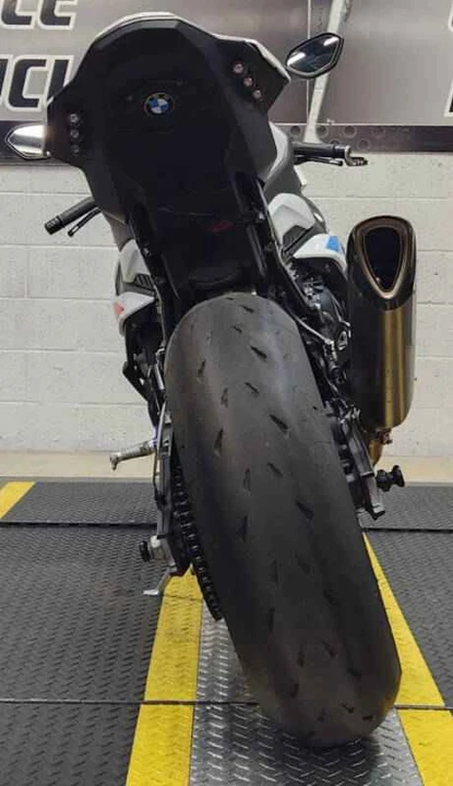 2023 BMW S1000 - Image 8 of 10