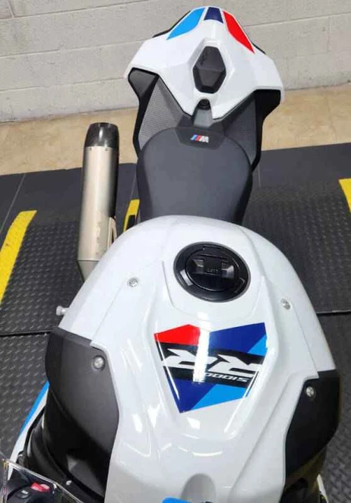2023 BMW S1000 - Image 9 of 10