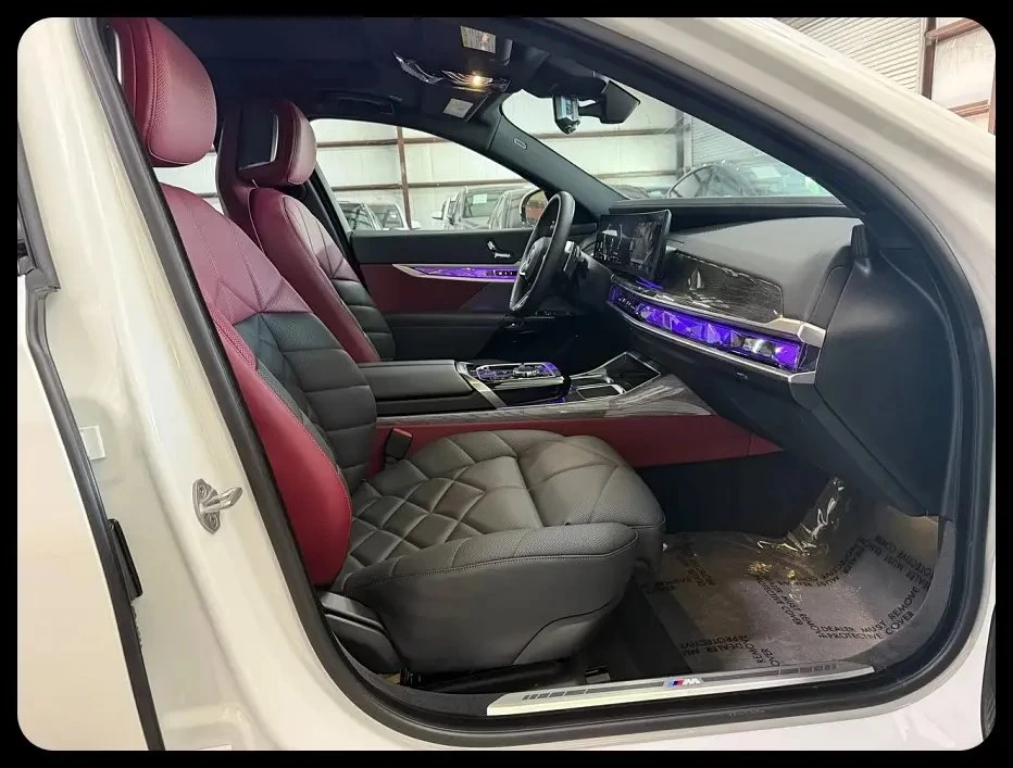2023 BMW G70 7 Series - Image 9 of 20