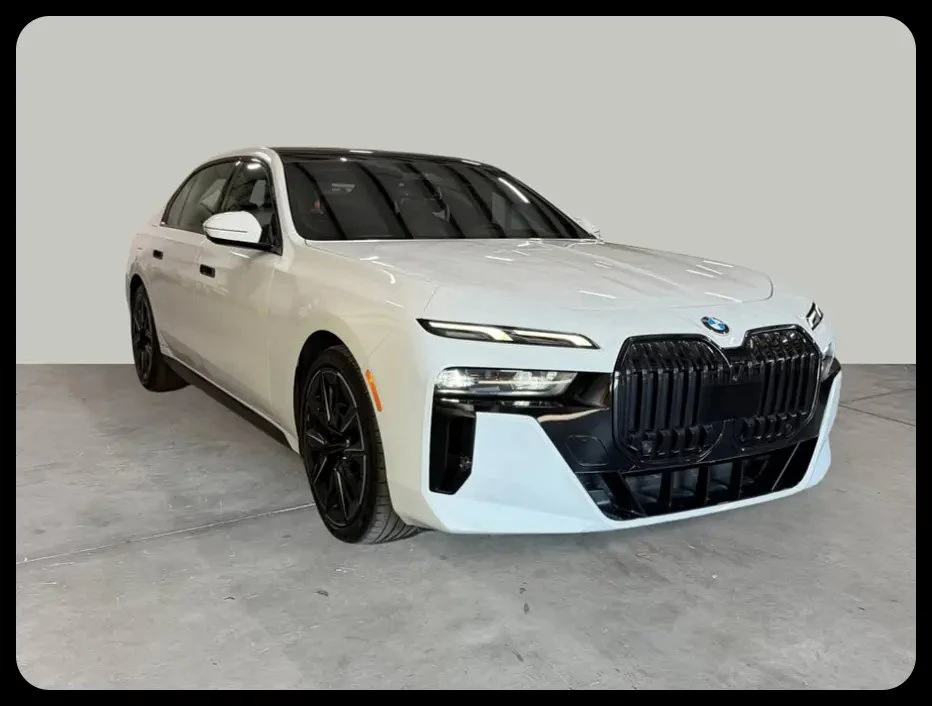 2023 BMW G70 7 Series - Image 4 of 20