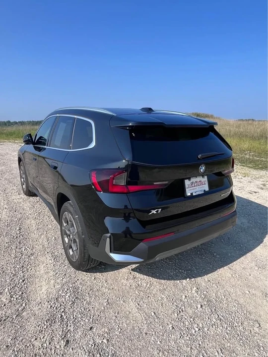 2023 BMW U11/U12 X1 - Image 2 of 5