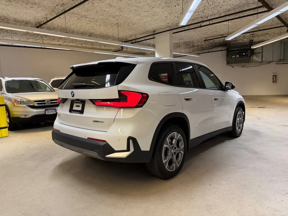 2023 BMW U11/U12 X1 - Image 3 of 18
