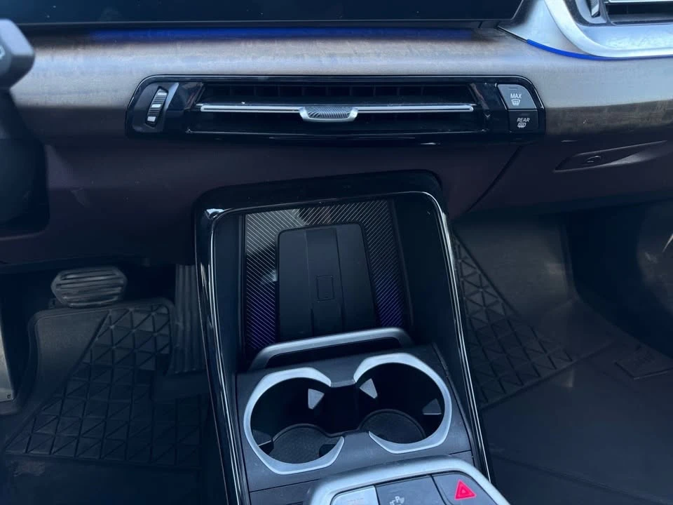 2023 BMW U11/U12 X1 - Image 16 of 20