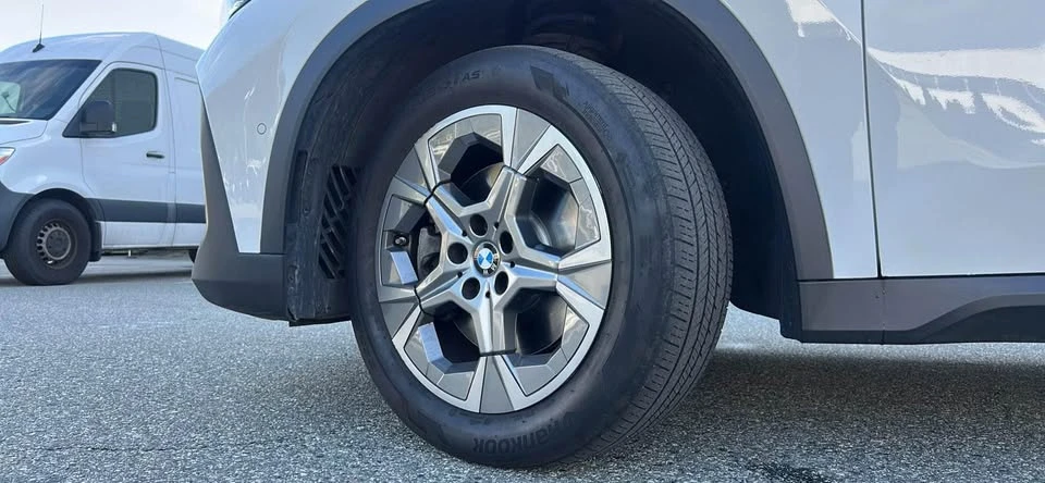 2023 BMW U11/U12 X1 - Image 8 of 18