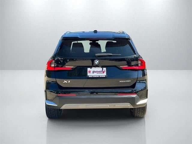 2023 BMW U11/U12 X1 - Image 4 of 18