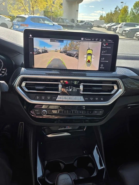 2023 BMW X4 M - Image 18 of 19