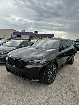 2023 BMW X430i