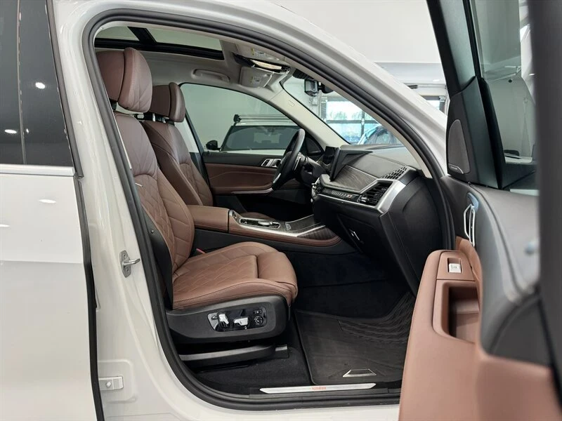 2023 BMW G07 X7 - Image 9 of 12
