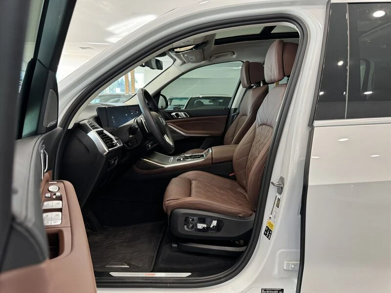 2023 BMW G07 X7 - Image 7 of 12