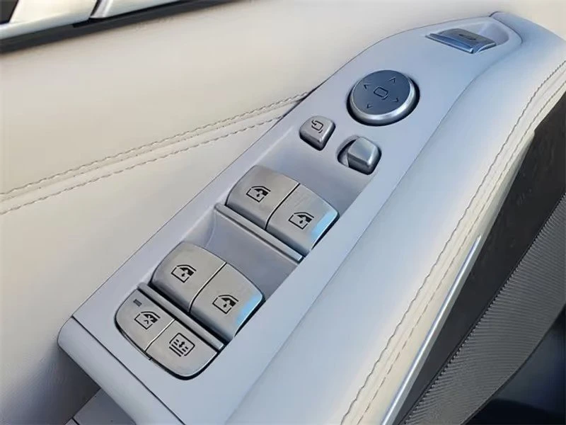 2023 BMW G07 X7 - Image 12 of 19