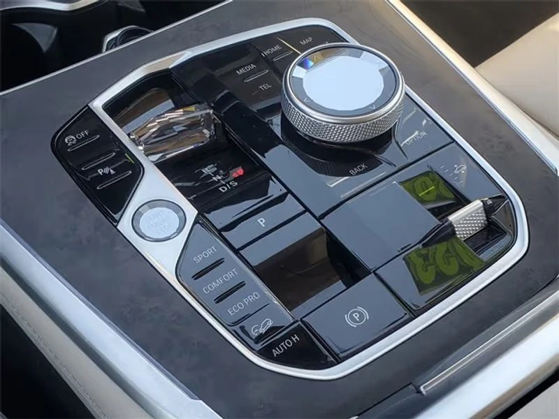2023 BMW G07 X7 - Image 16 of 19