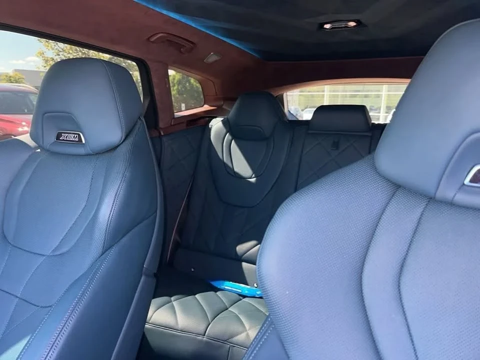 2023 BMW XM - Image 7 of 7