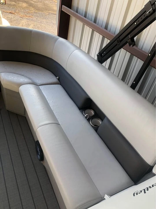 2023 Bentley - Image 13 of 20