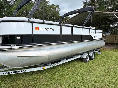 2023 Bentley 243 Fish and Cruise