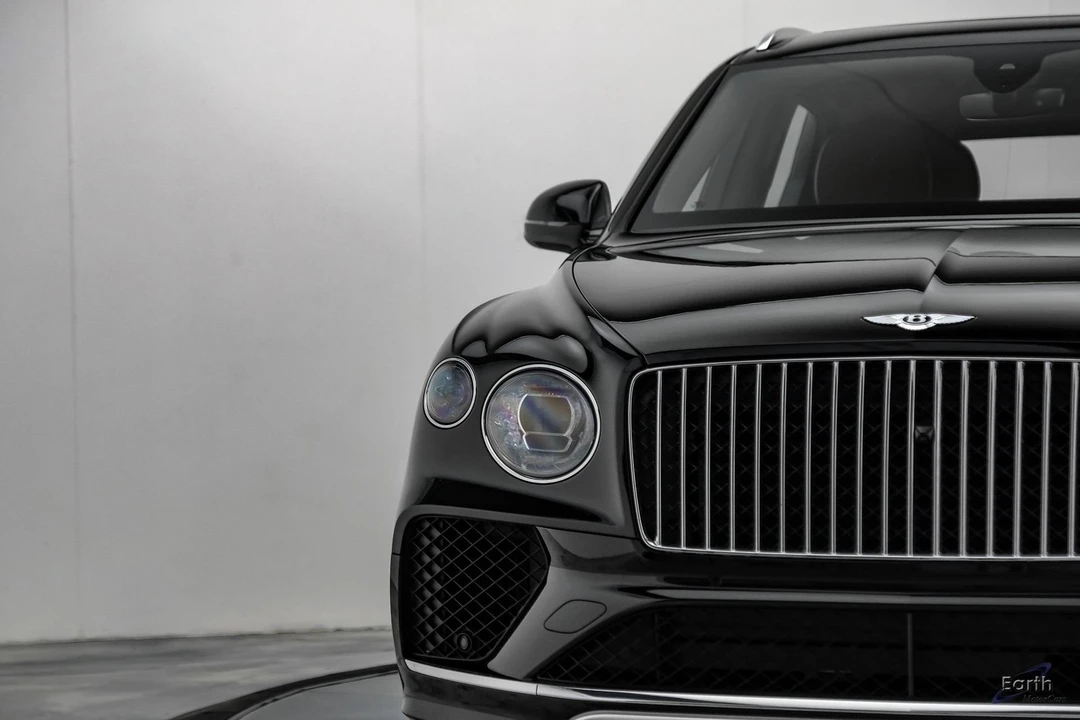 2023 Bentley Bentayga - Image 27 of 31