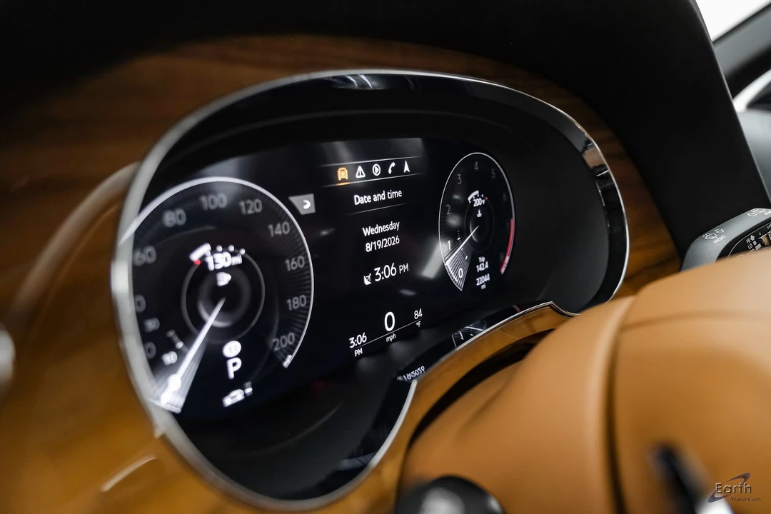 2023 Bentley Bentayga - Image 30 of 31