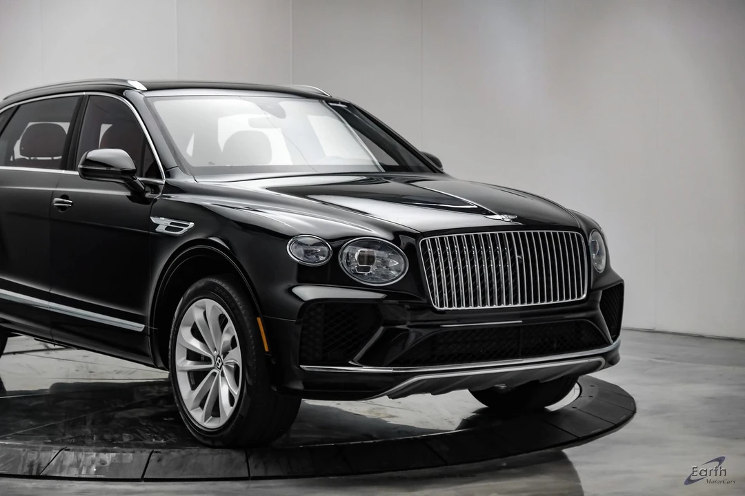2023 Bentley Bentayga - Image 24 of 31
