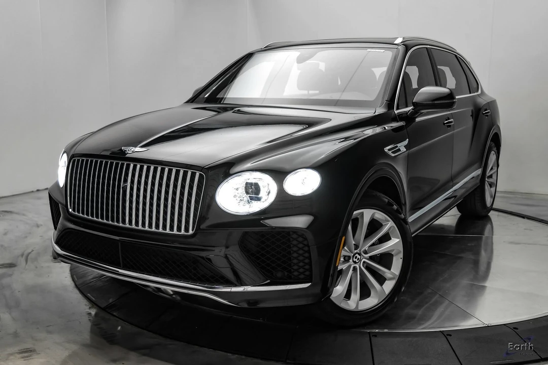2023 Bentley Bentayga - Image 4 of 31