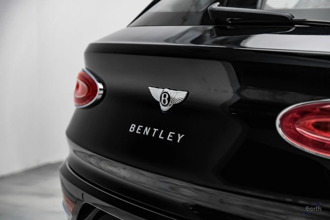 2023 Bentley Bentayga - Image 13 of 31