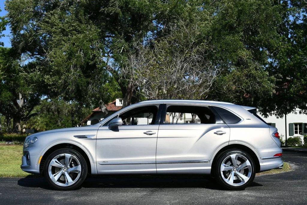2023 Bentley Bentayga - Image 30 of 31