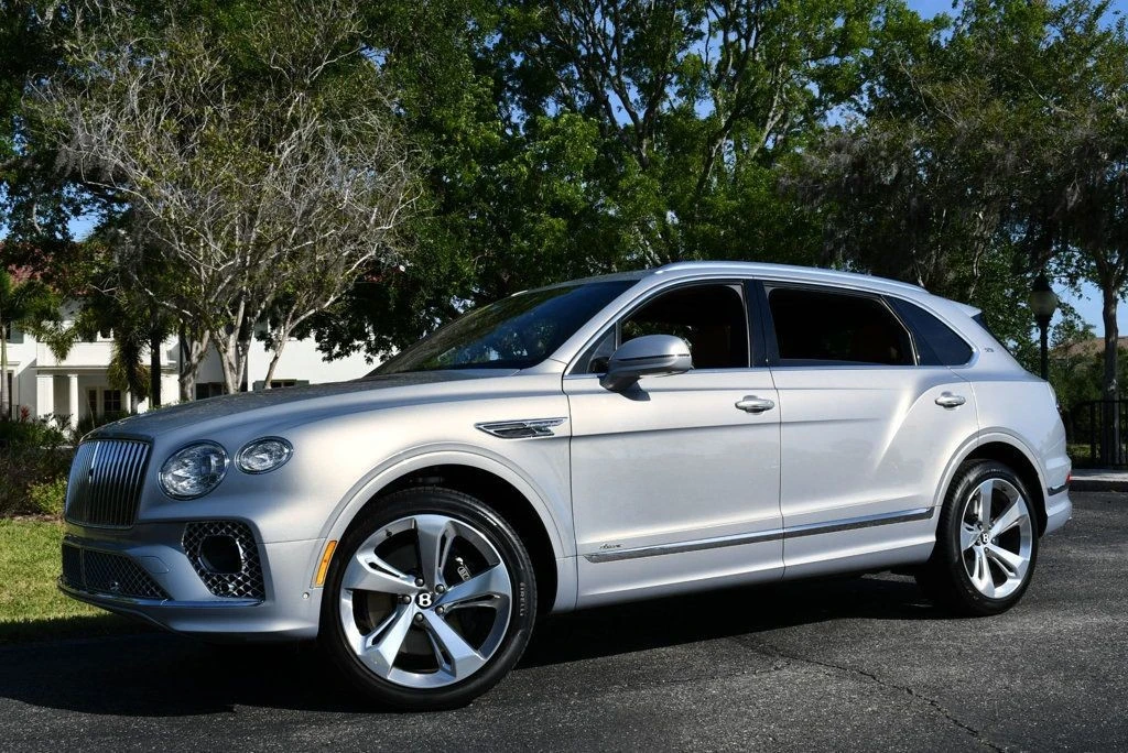 2023 Bentley Bentayga - Image 28 of 31